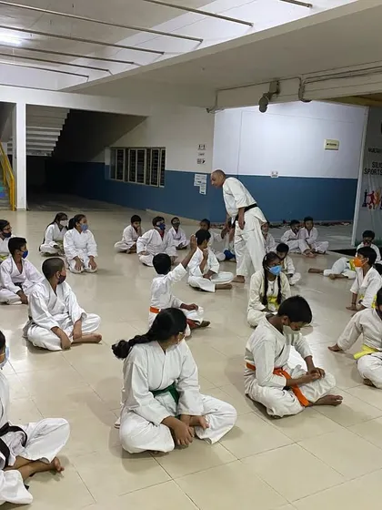A candid moment of interaction between the guest Sensei and our students, who were full of curiosity and respect.