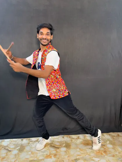 A classic Dandiya Raas pose. I teach both Garba and Dandiya, making sure you are ready for Navratri or your wedding sangeet.