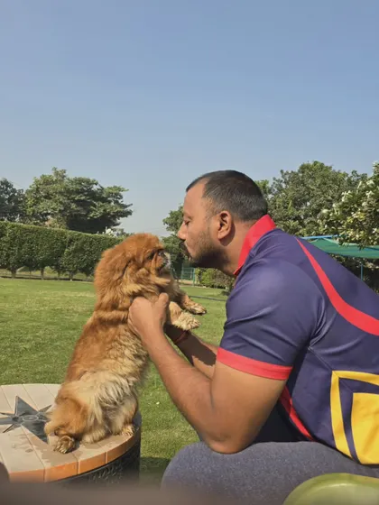 A gentle kiss for a sweet friend. This is the kind of love and affection we give freely to all the pets here.