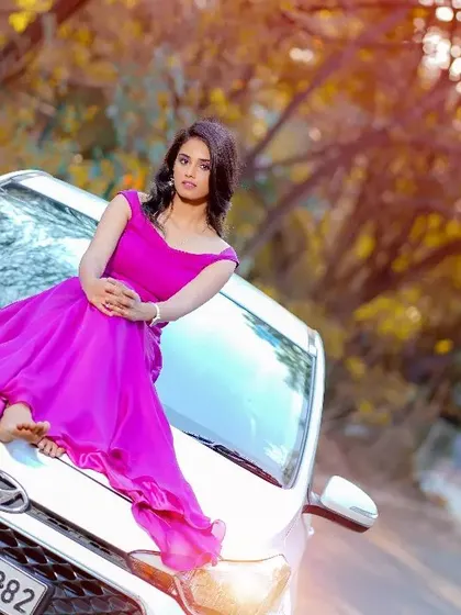 An outdoor fashion shoot with a pop of color. I created a soft glam makeup look that wouldn't compete with the vibrant magenta dress, letting the overall image make a statement.