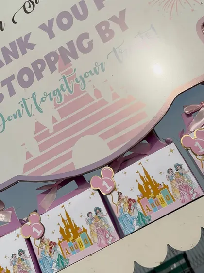 Another look at the beautifully designed princess party favors, thanking guests for stopping by.