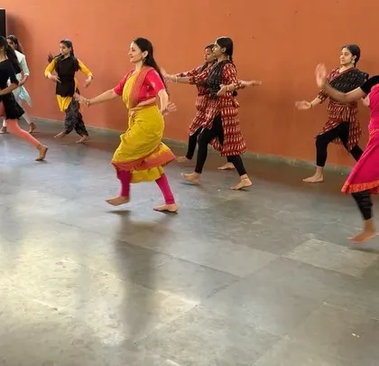 Participants of the Karana workshop at Dance Jatre. It was a privilege to share this knowledge with so many beautiful and enthusiastic dancers.