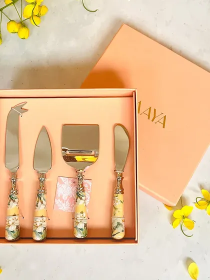 For the cheese lover, our Lisbon Lemon cheese knife set is a must-have. The four-piece set comes beautifully packaged and is perfect for any charcuterie board.