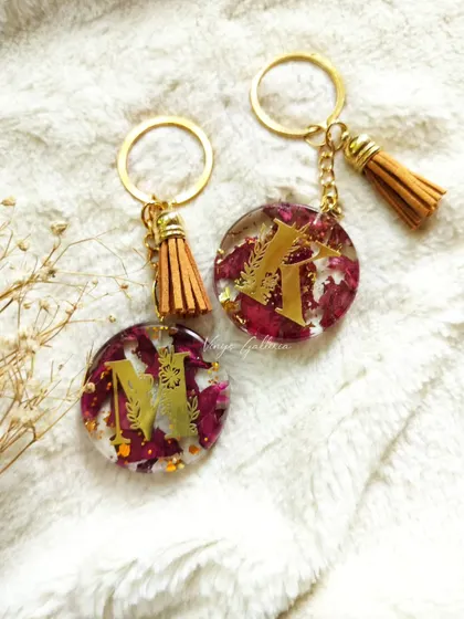 Another shot of the beautiful initial keychains, handcrafted with love and care. These make for a perfect personalized gift or a small memento for yourself.