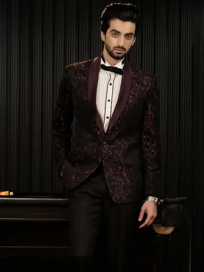 This look is part of our collection of sumptuous and ethereal cocktail couture, designed to offer a unique and enchanting experience for any special occasion.