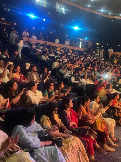 Another shot of the wonderful audience that came to support our show. We are grateful for the love and encouragement we receive from the community.