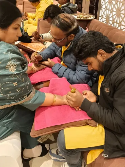 My team and I are experienced in handling mehandi for large groups. We ensure every guest at your event gets a beautiful design with professional service.