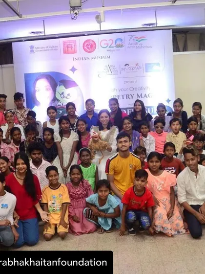A group photo with the wonderful children from a workshop held in partnership with the Indian Museum. It was an honor to bring the magic of puppetry to this enthusiastic and creative group.