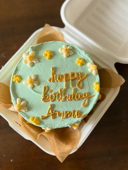 A showcase of some of my favorite custom bento cakes. You can see a variety of designs, from a Harry Potter theme and a cricket-themed "29 not out" cake to a romantic "let's grow old together" message, showing the endless possibilities for personalization.