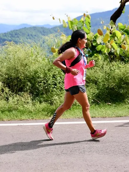 Capturing the perfect running form during a scenic stretch of an ultramarathon. As a coach and photographer, I help athletes see their own strength.