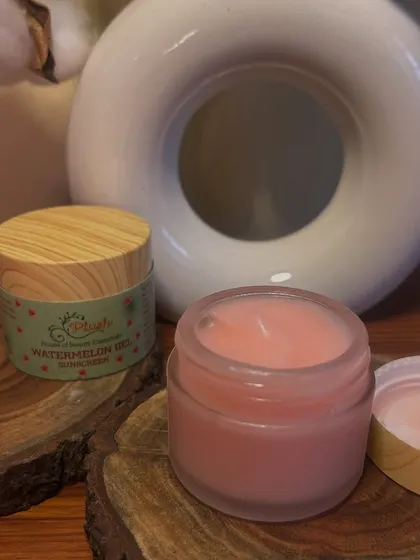 My Watermelon Gel Sunscreen offers broad-spectrum protection while leaving your skin feeling soft, soothed, and radiant. Perfect for summer.