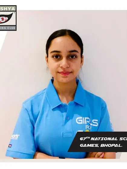 Ojasvi Thakur, who won Gold in the U17 Girls individual event at the National School Games.