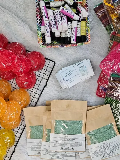 My offerings for Haldi Kumkum gifts during Makar Sankranti. You can choose from handmade soaps, nourishing lip balms, and relaxing foot soaks, all beautifully packaged.