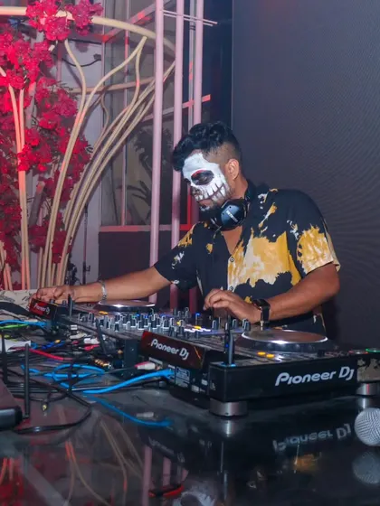 Another shot from the Halloween event, showing my setup.