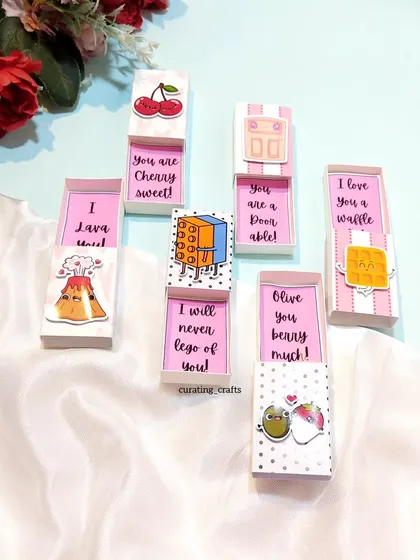 These adorable, punny matchbox notes were a fun addition to the hamper. Each one opens to reveal a sweet message like "I lava you!"