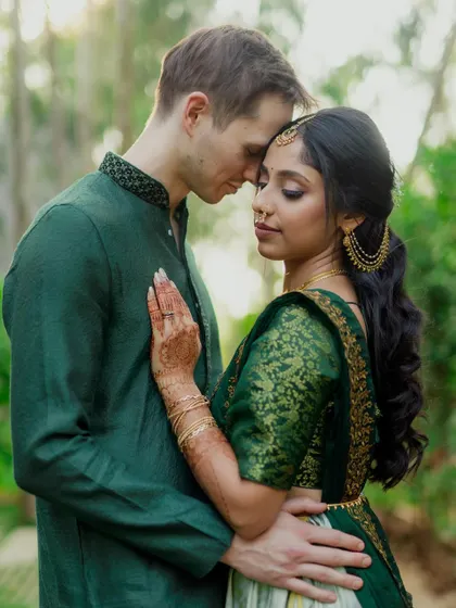 An intimate portrait that beautifully captures the love between a multicultural couple. We focus on the emotion and connection that makes every love story unique.
