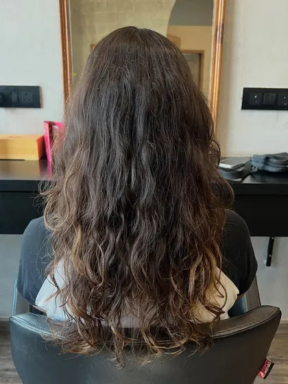 The before shot for a major transformation. This client's hair is ready for a refresh to bring back its vibrancy and health.