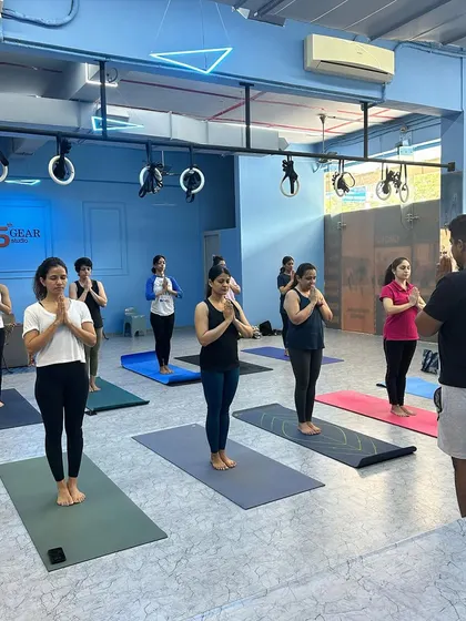 A moment of gratitude and intention at the start of our Malad West class. We begin each session by centering ourselves before we move.