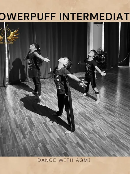 A moment of expression in our intermediate class. We encourage students to connect with the movement and convey emotion.