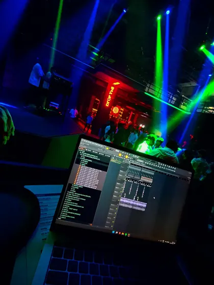 A funny, relatable post for music producers. Even when I'm at a club, my mind is on my production software, FL Studio.