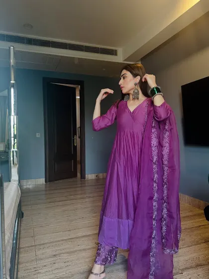 A side profile in the anarkali, showing how it looks from a different angle.