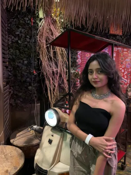Another shot from a fun night out. I love discovering venues with interesting aesthetics that add to the overall experience of our social gatherings.