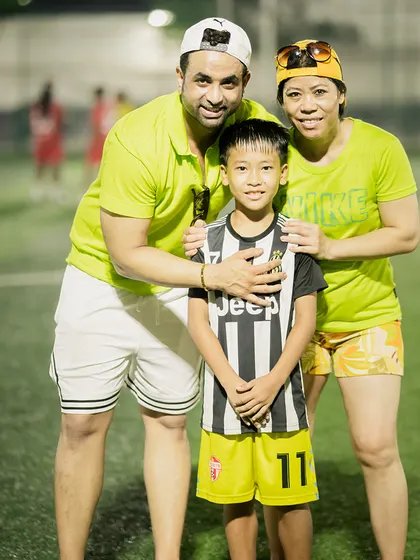 A special moment for one of our young players, posing with his family and the legendary Mary Kom. We are a family that celebrates our heroes.