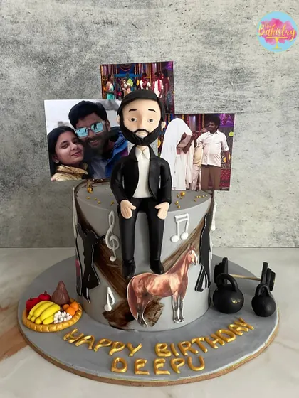 This cake is as versatile as the birthday boy, Deepu. From horses to the stage, this masterpiece shows everything he loves, including photos of his cherished memories.