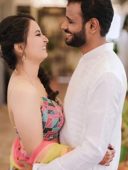This couple's laughter is infectious during their colorful Haldi ceremony. I believe in creating a fun and relaxed atmosphere for all your pre-wedding events.