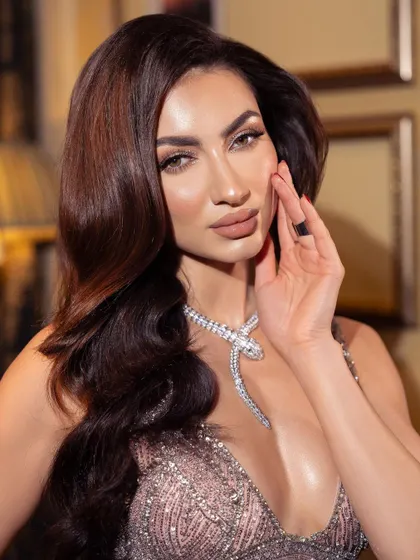 What a Winner look by my Favourite - @sugandhkhanna_mua ✨