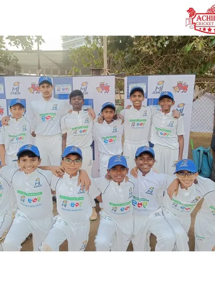 A group photo of our determined U-14 team that made it to the finals of the MI Junior tournament.