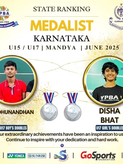 Yadhunandhan (U17 BD) and Disha Bhat (U17 GD) with their Silver medals from the Mandya State Ranking.