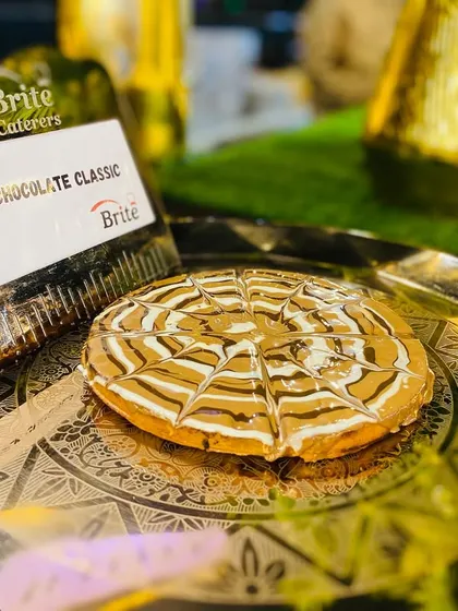 Another shot of the beautifully decorated milk chocolate waffle.
