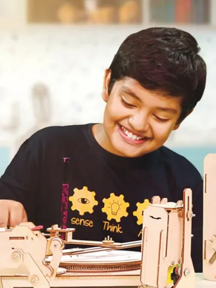 After two long years of R&D, we are so proud to present MakeManyRobots.com. These photos from our launch campaign capture the joy of building that we want to bring to every home.