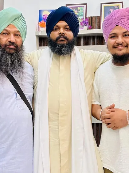 In the divine company of Bhai Saroop Singh Ji and Bhai Shubhdeep Singh Ji, Hazuri Ragis of Sri Harimandar Sahib. Their presence is a reminder of the spiritual roots of our music.