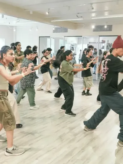 A class in session during our Collab Series 2.0, with students learning from our expert instructors.