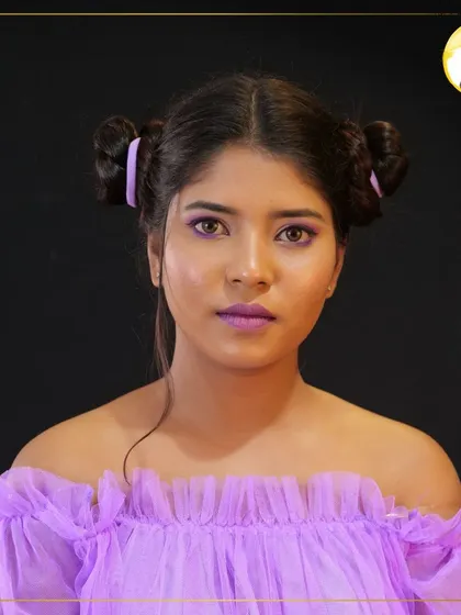 The final creative look, showing how a simple, bold makeup style can make a strong statement. My classes encourage you to experiment with color and find your unique artistic voice.