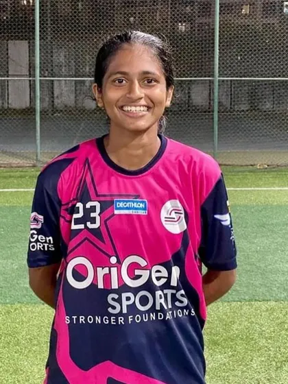 Rochelle in her OriGen Sports Academy kit. She is a role model within our academy, demonstrating the pathway from our grassroots program to representing the state at the national level.