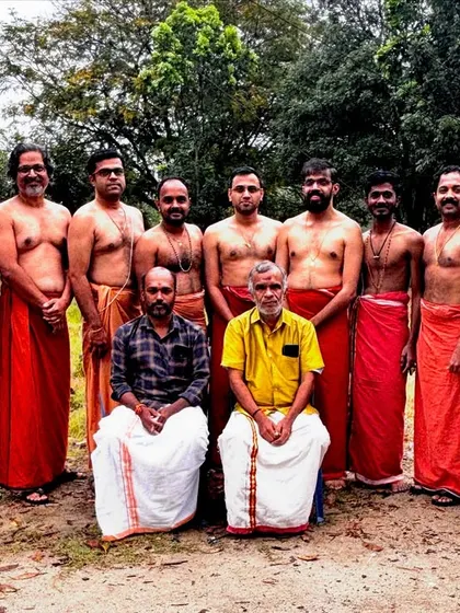 Our senior Panchavadhyam batch with their esteemed Aashans, Shri Trikkur Rajan Marar (Thimila) and Shri Kalanilayam Mohandas (Maddhalam).