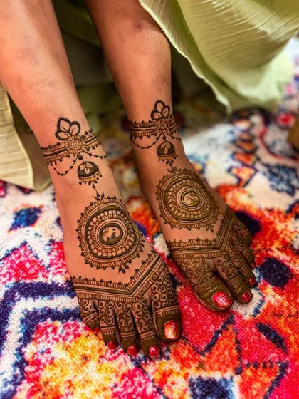 This mandala foot mehendi with a central elephant motif was a showstopper at the event.