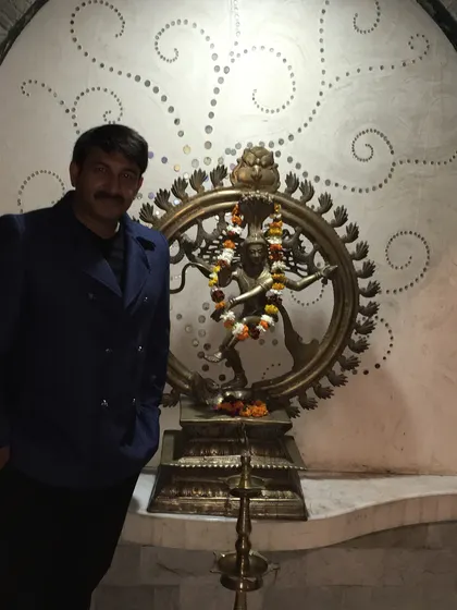 Bhojpuri superstar and Member of Parliament, Manoj Tiwari, visiting the institute. My campus is a crossroads for artists and cultural figures from various fields.
