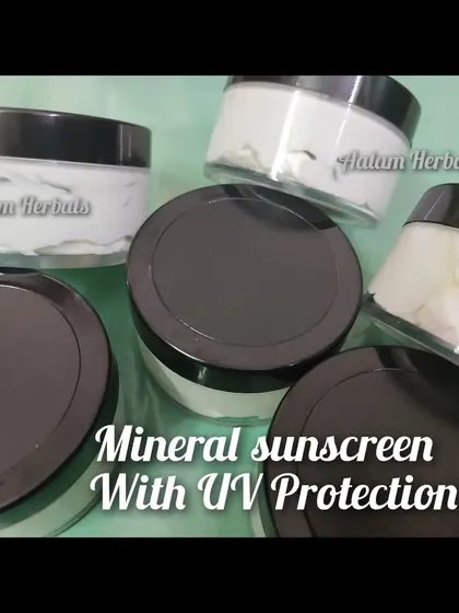Your daily shield against the sun. My Mineral Sunscreen with SPF 40 uses natural minerals to protect your skin from both UVA and UVB rays, preventing sun damage and lowering skin cancer risks.