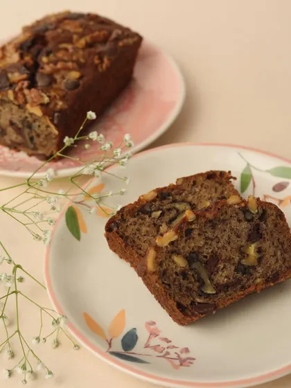 A classic for a reason. Our Banana Walnut Tea Cake is perfectly moist and packed with crunchy walnuts. A comforting treat for any time of day.