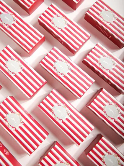 Another view of our striped ice cream bar boxes, showcasing their repeating pattern and vibrant design.