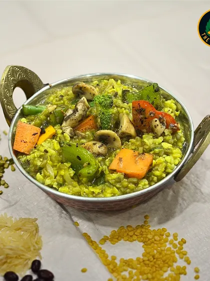 Wholesome comfort in every spoonful. This is my Chilka Mung Dal Khichdi, the ultimate Indian soul food made healthy and delicious.