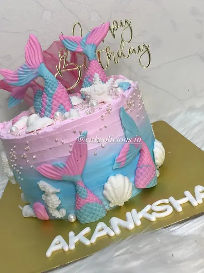 An angled view of the magical mermaid-themed cake.