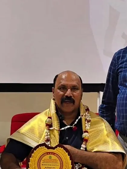 It was an honor to be felicitated by the staff of Sri Chamundeshwari Medical College. We are committed to spreading awareness and providing practical self-defense skills to communities across the city.