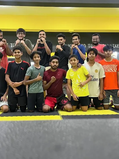 A duplicate image of our dedicated Friday crew.