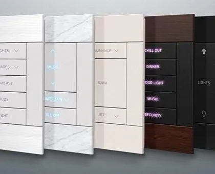 We provide a wide range of automation switches to match any interior design. This collection shows various finishes and configurations, from minimalist black and wood grain to classic white and marble, ensuring our technology blends perfectly with your home's aesthetic.