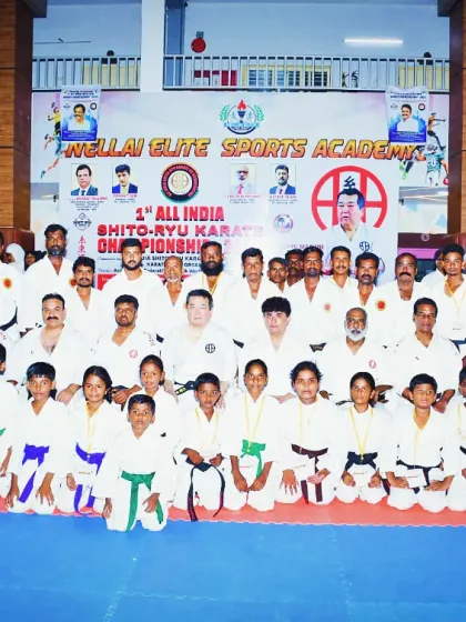 The BGI family at the national level. A group photo from the Chennai competition, showing our team of students and instructors together.